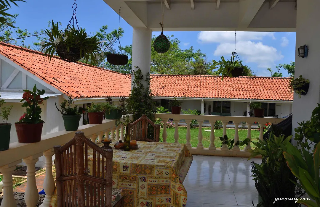 Hosteria Mar y Sol-1