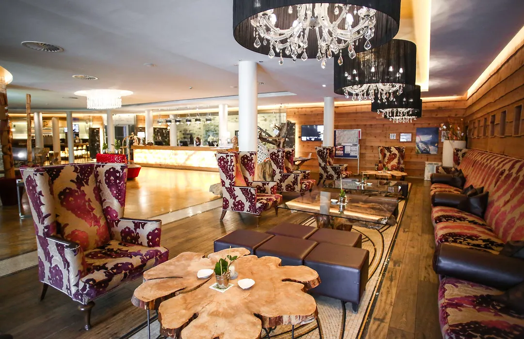 Stammhaus Im Hotel Alpine Palace-1