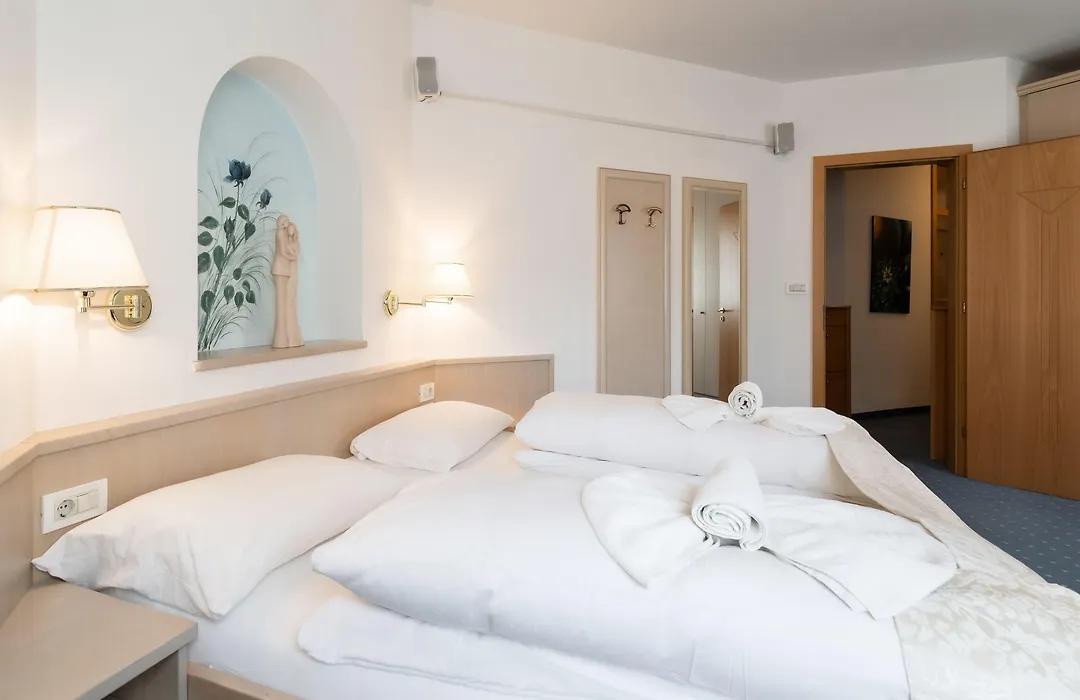 Hotel Villa Groff-1