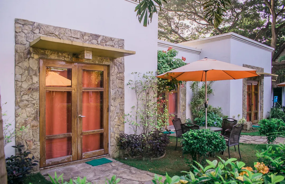 Acacia Tree Garden Hotel-1