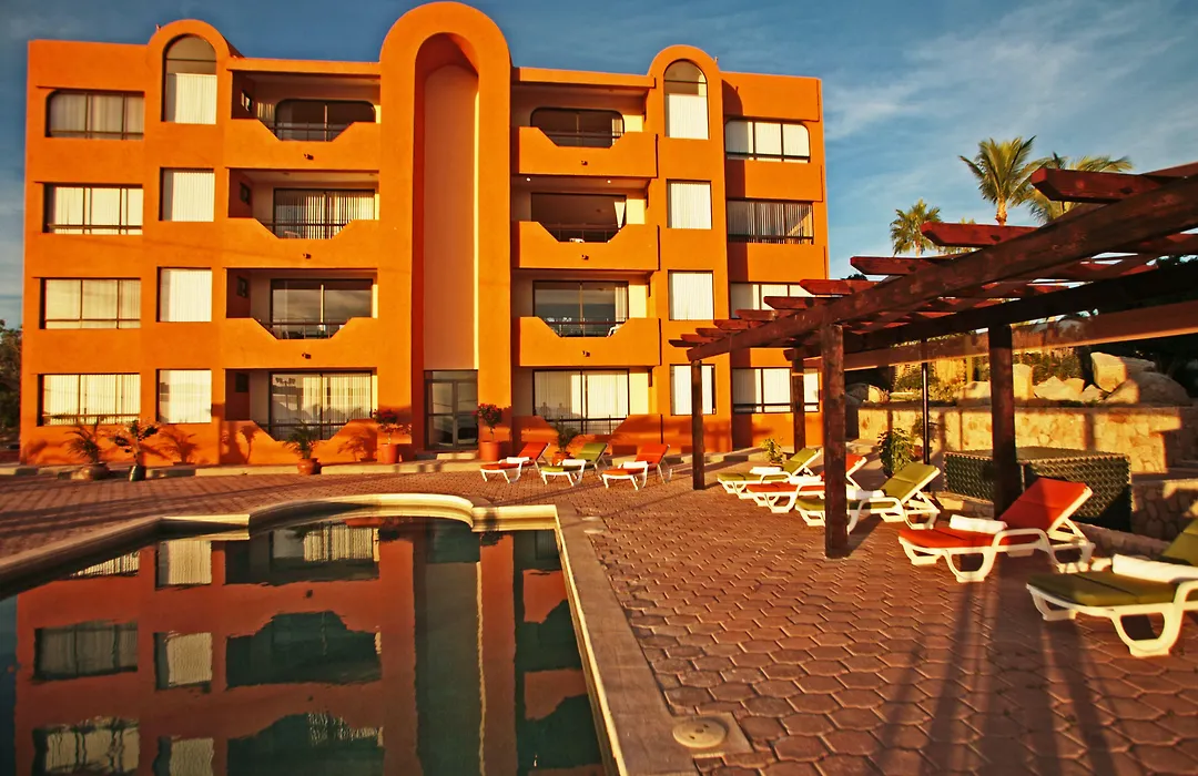 Sunrock Hotel & Suites-1