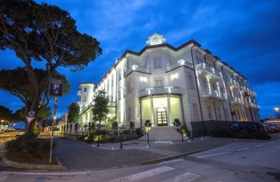Grand Hotel Da Vinci-1