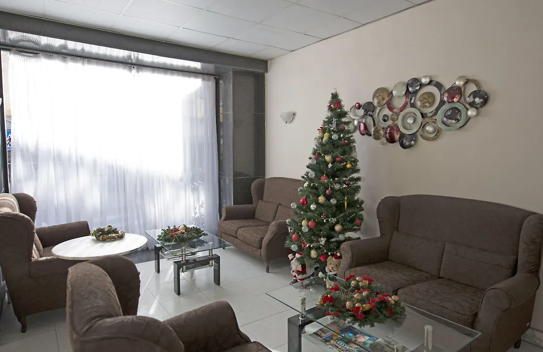 Relax Inn Hotel-1