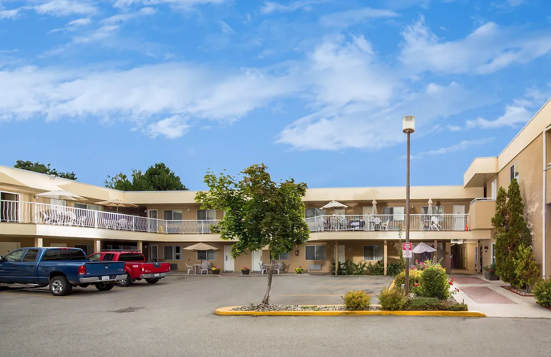 Siesta Suites-1