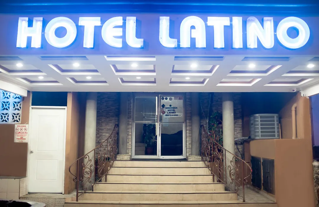 Hotel Latino-1