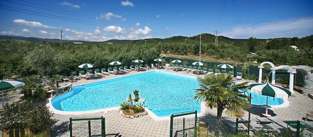 Villaggio Club Degli Ulivi-1