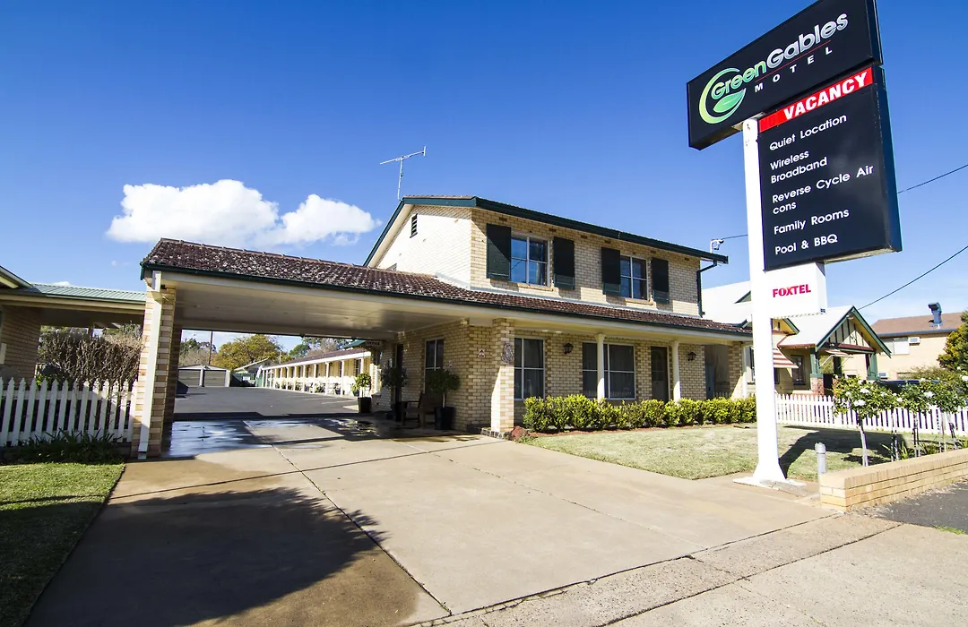 Green Gables Motel-1