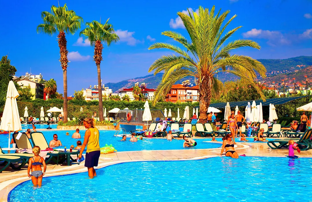 Green Garden Resort & Spa Hotel-1