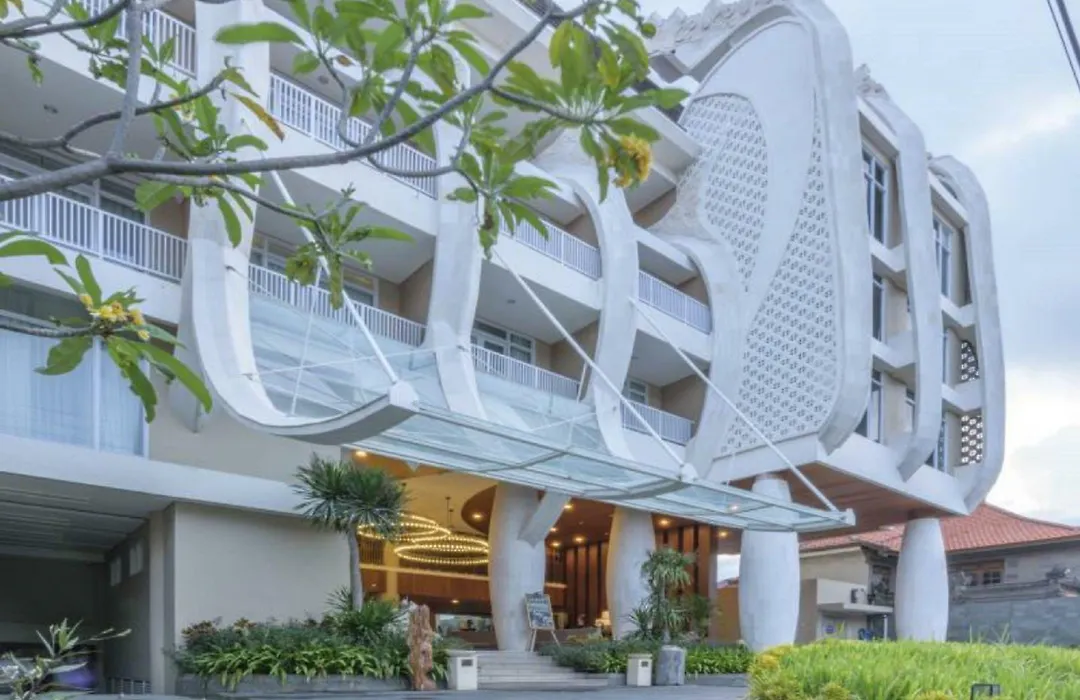 Bedrock Hotel Kuta-1