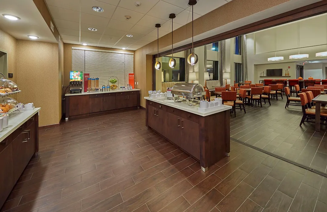 Hampton Inn & Suites Hood River-1