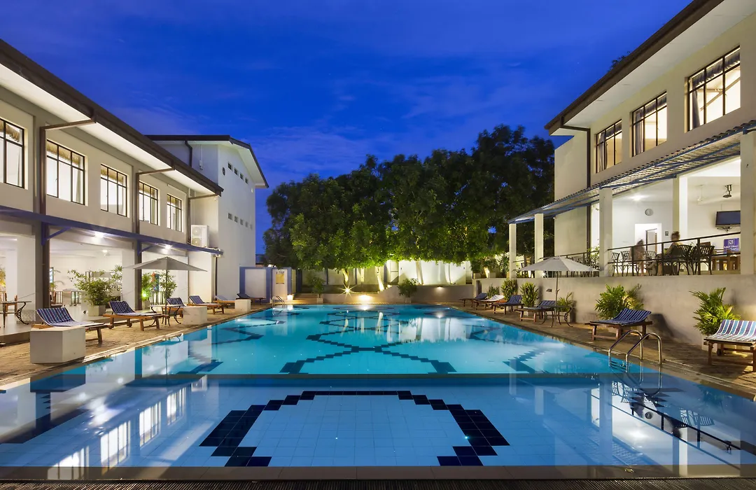 The Blue Wave Hotel-1