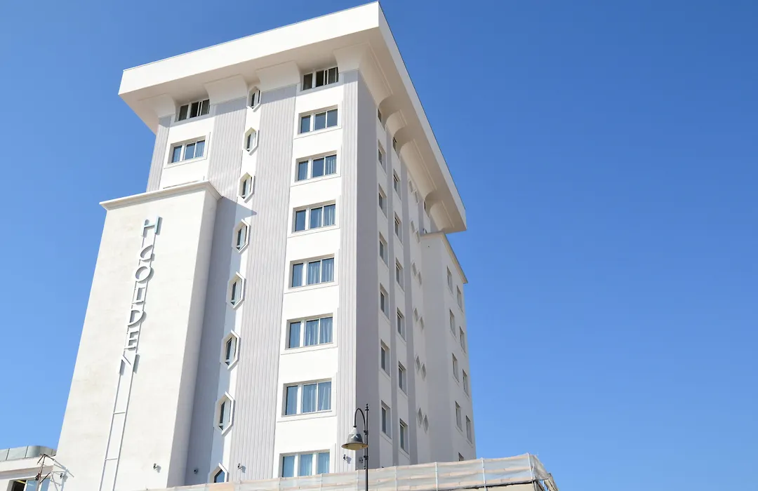 Hotel Golden-1