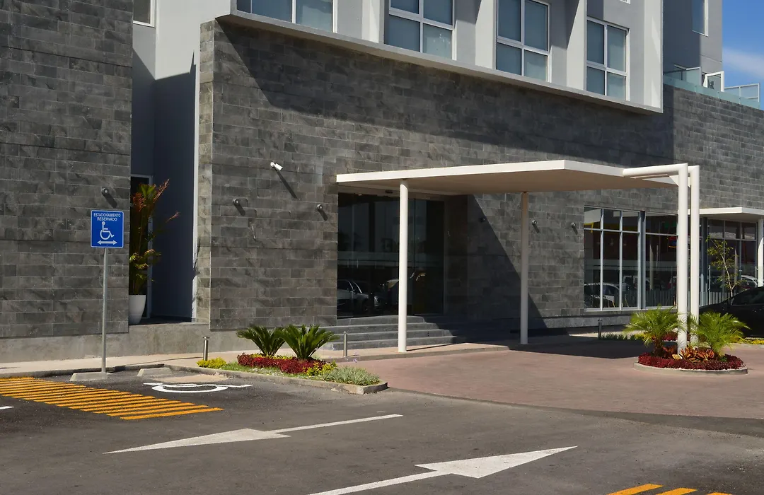 Casa Inn Business Irapuato-1