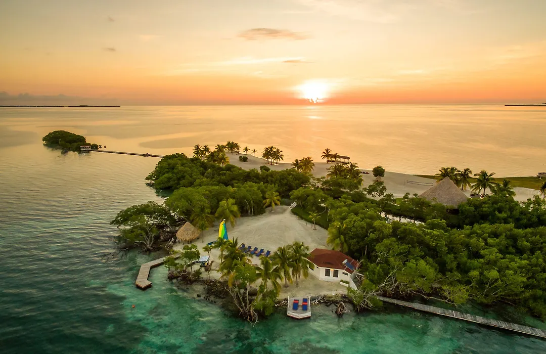 Royal Belize-1