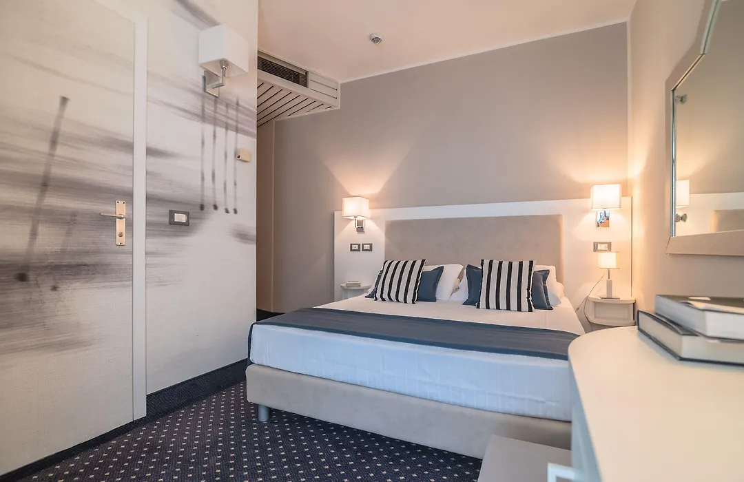 Hotel Anthony-1