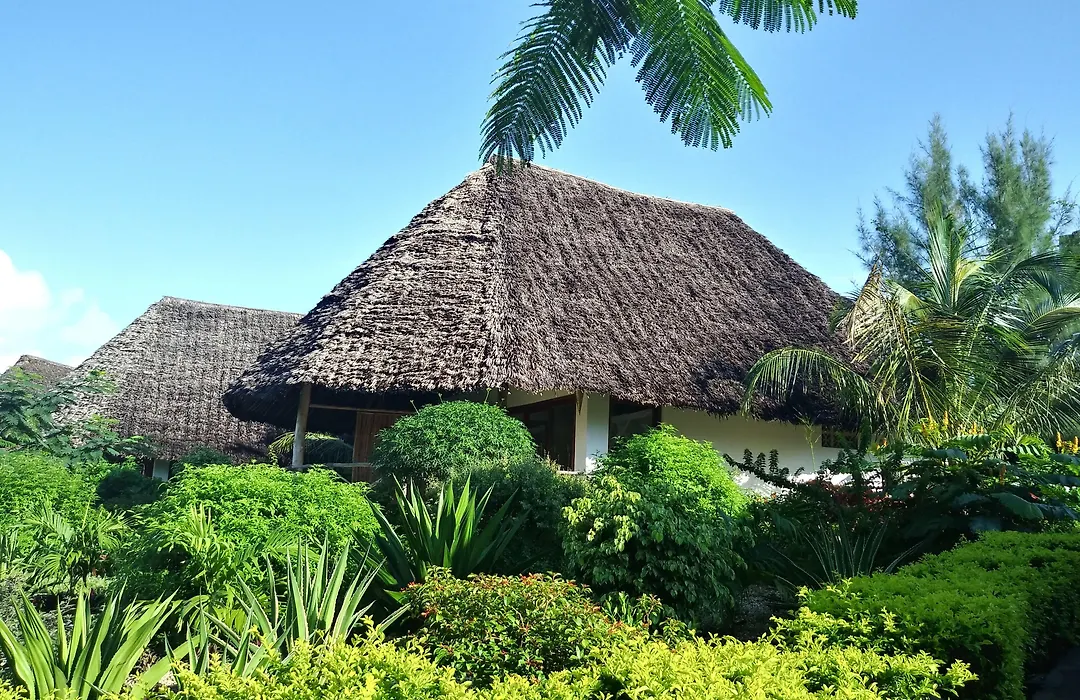 Marafiki Bungalows-1