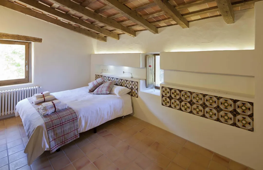 La Rectoria De Sant Miquel De Pineda-1