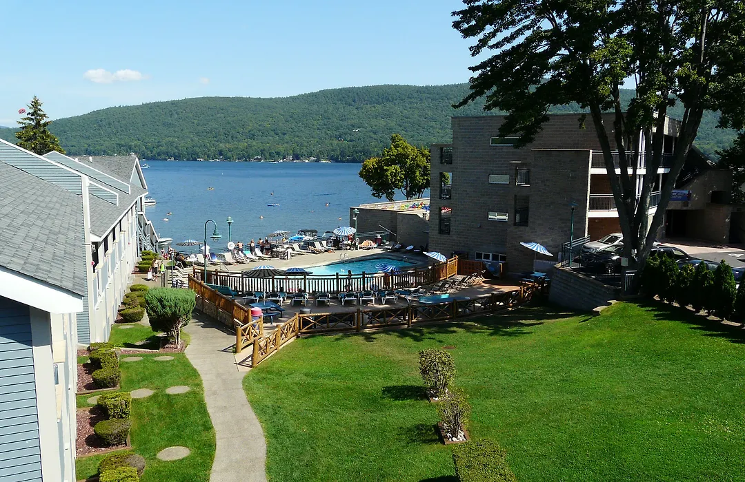 Surfside On The Lake-1