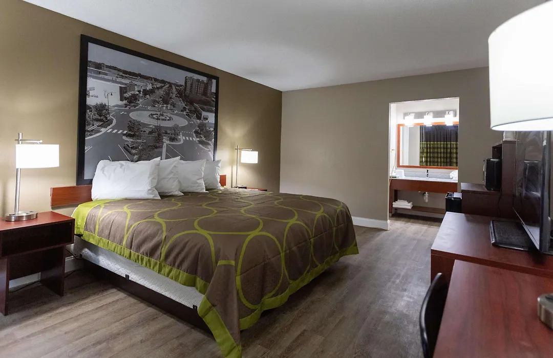 Super 8 By Wyndham Goldsboro-1