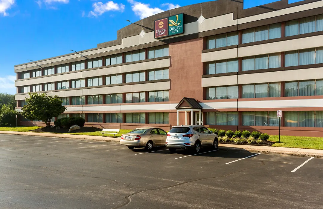 Chester Hotel And Conference Center-1