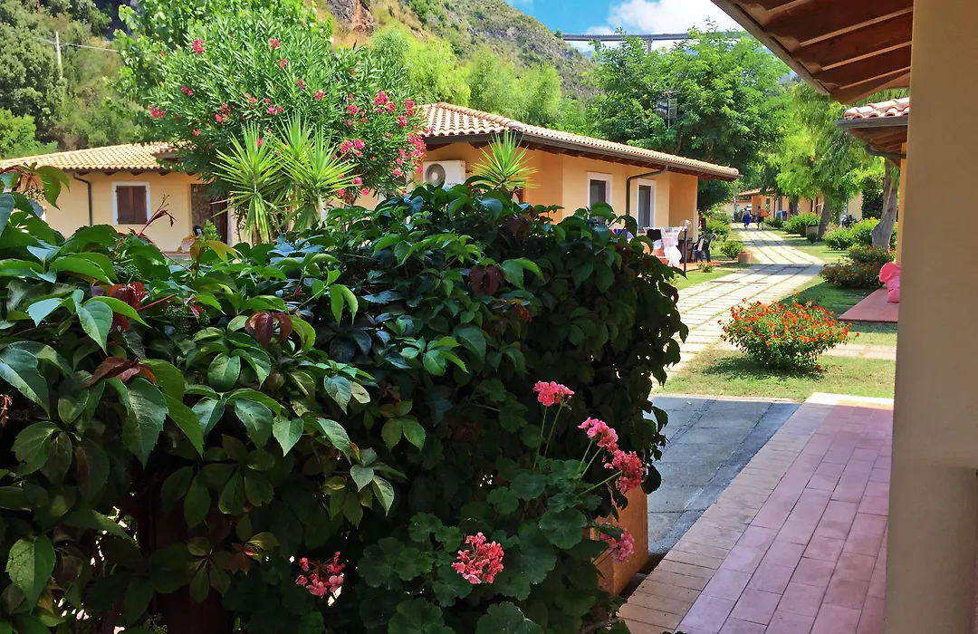 Arcomagno Beach Resort-1