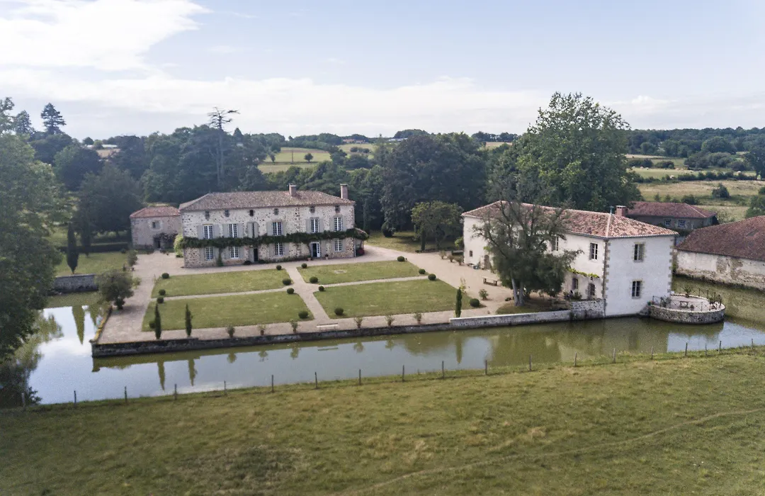 DOMAINE de la PARTOUCIE-1