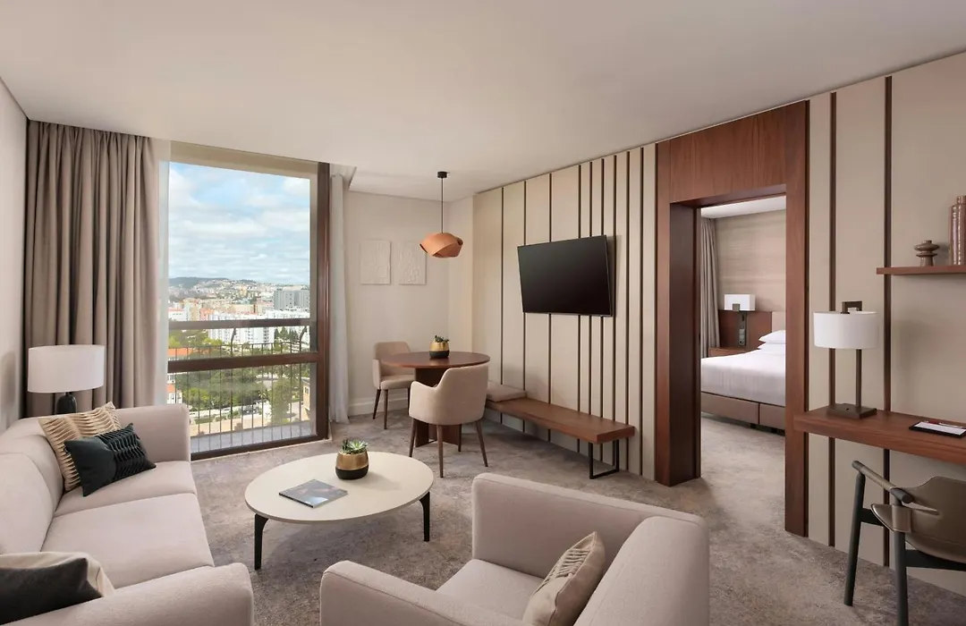 Lisbon Marriott Hotel-1