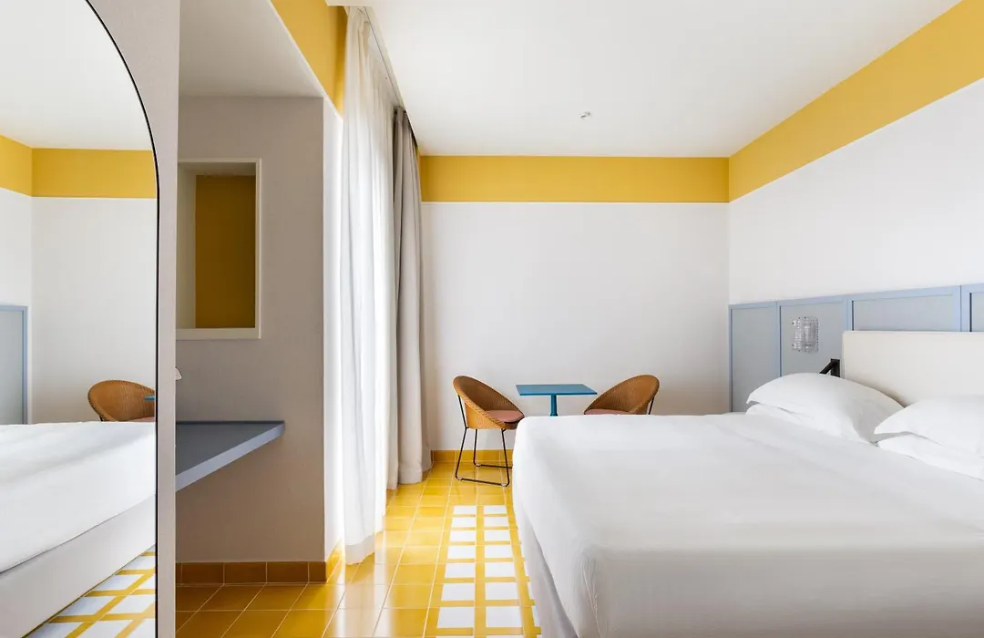 Hotel Plaza-1