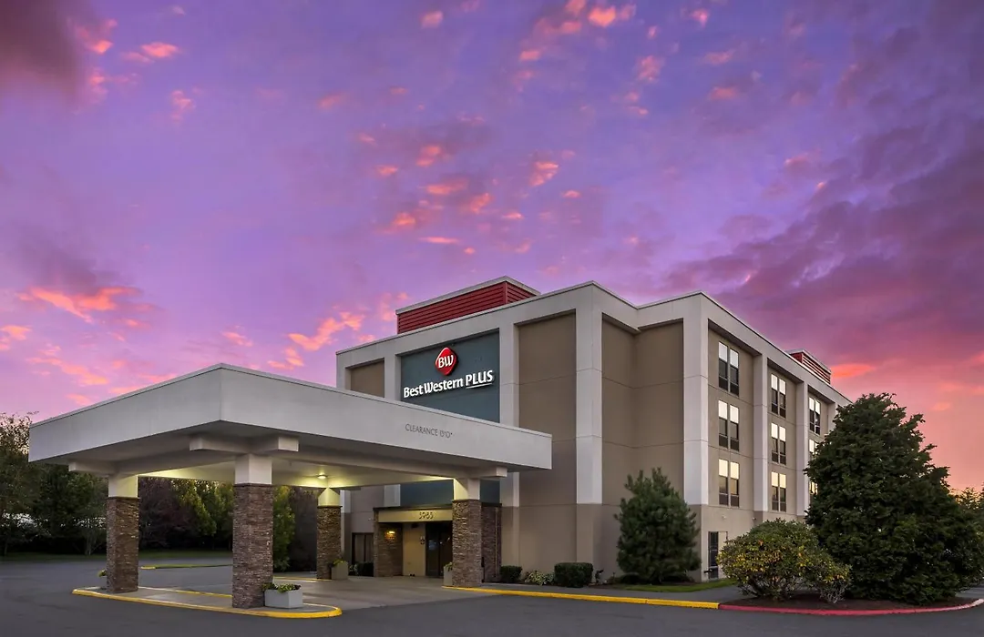 Best Western Plus Bellingham-1