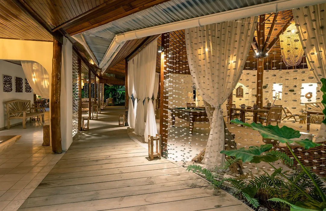 Bliss Hotel Praslin-1