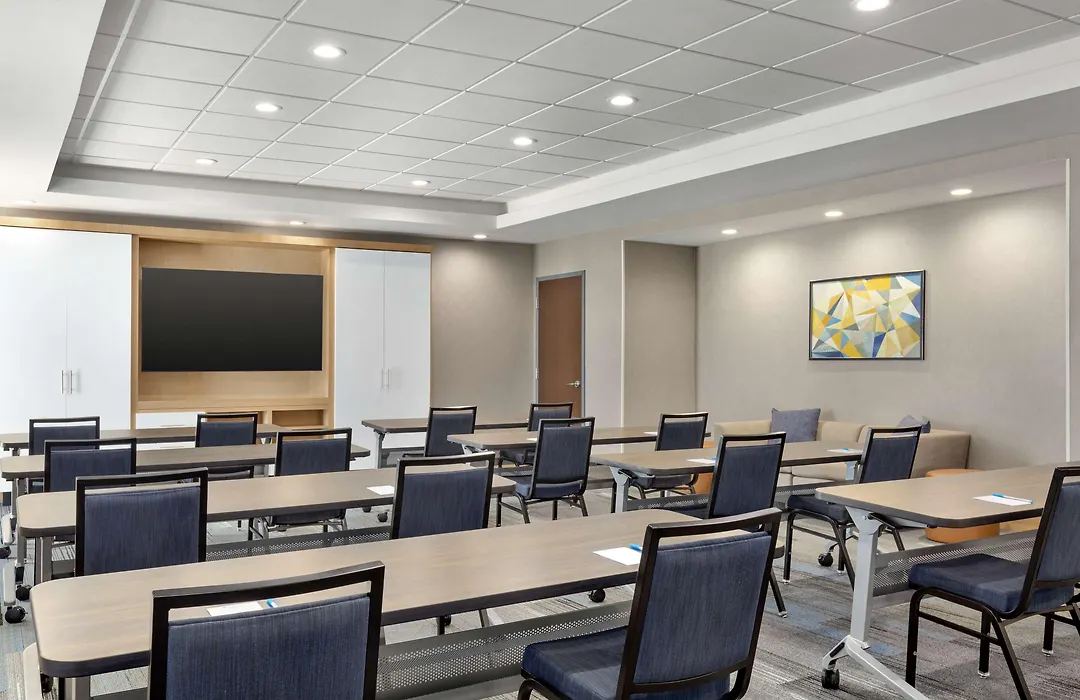 Hyatt House Bryan/College Station-1