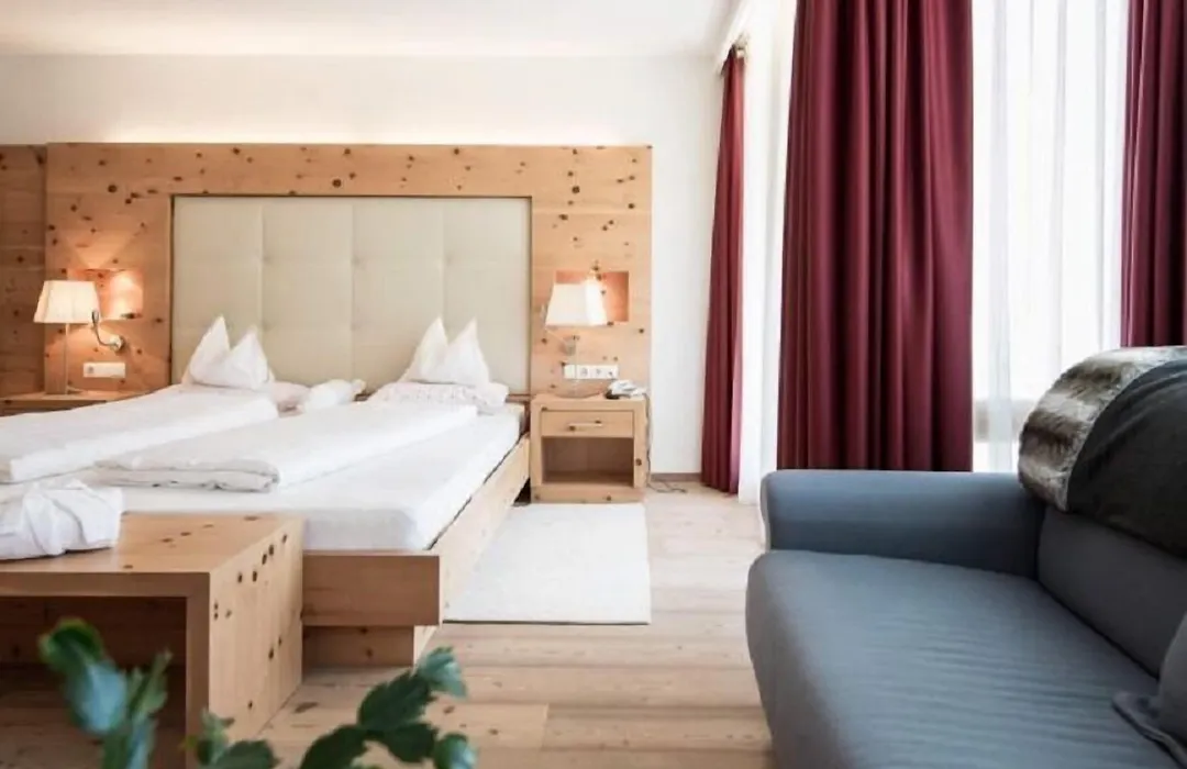 Alpine Hotel Ciasa Lara-1
