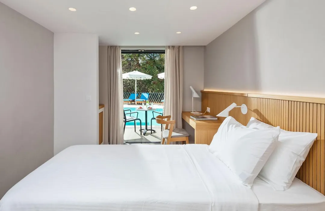 Roda Beach Resort&Spa-1
