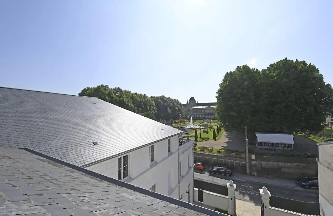 Manoir de l'évêché et Spa-1