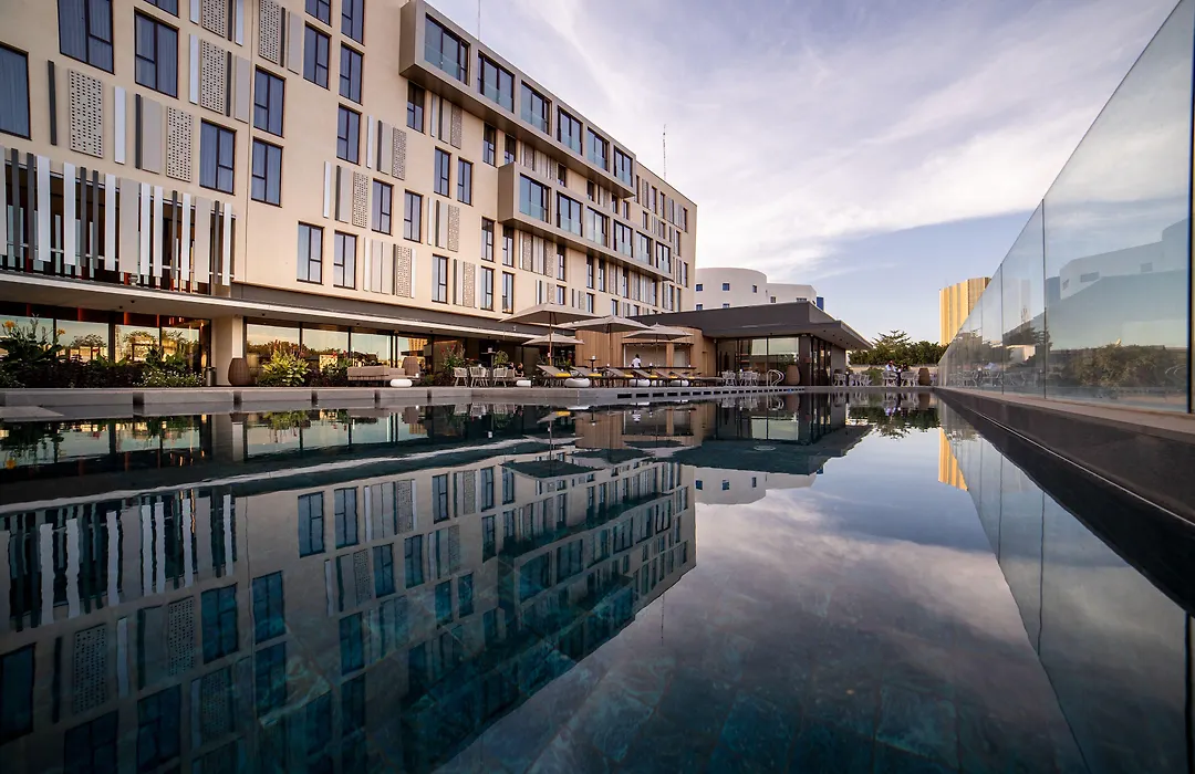 Noom Hotel Niamey-1