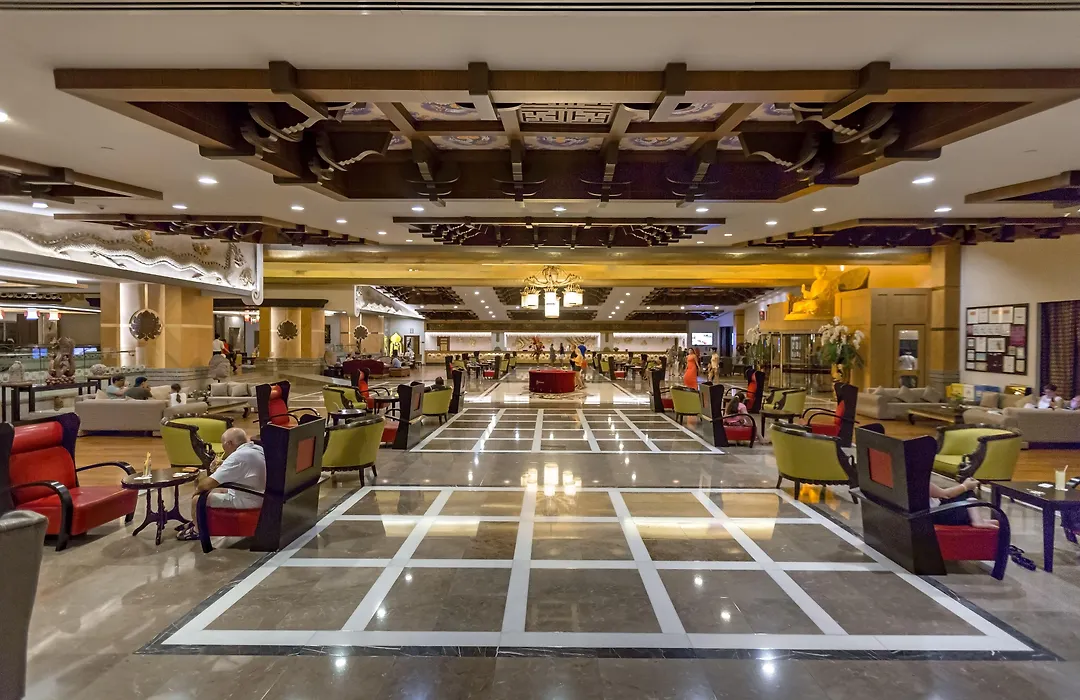 Royal Dragon Hotel-1