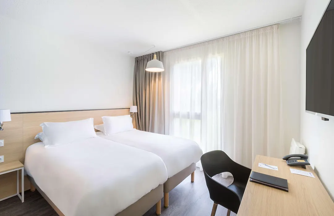Best Western Armor Park Dinan Et Spa-1