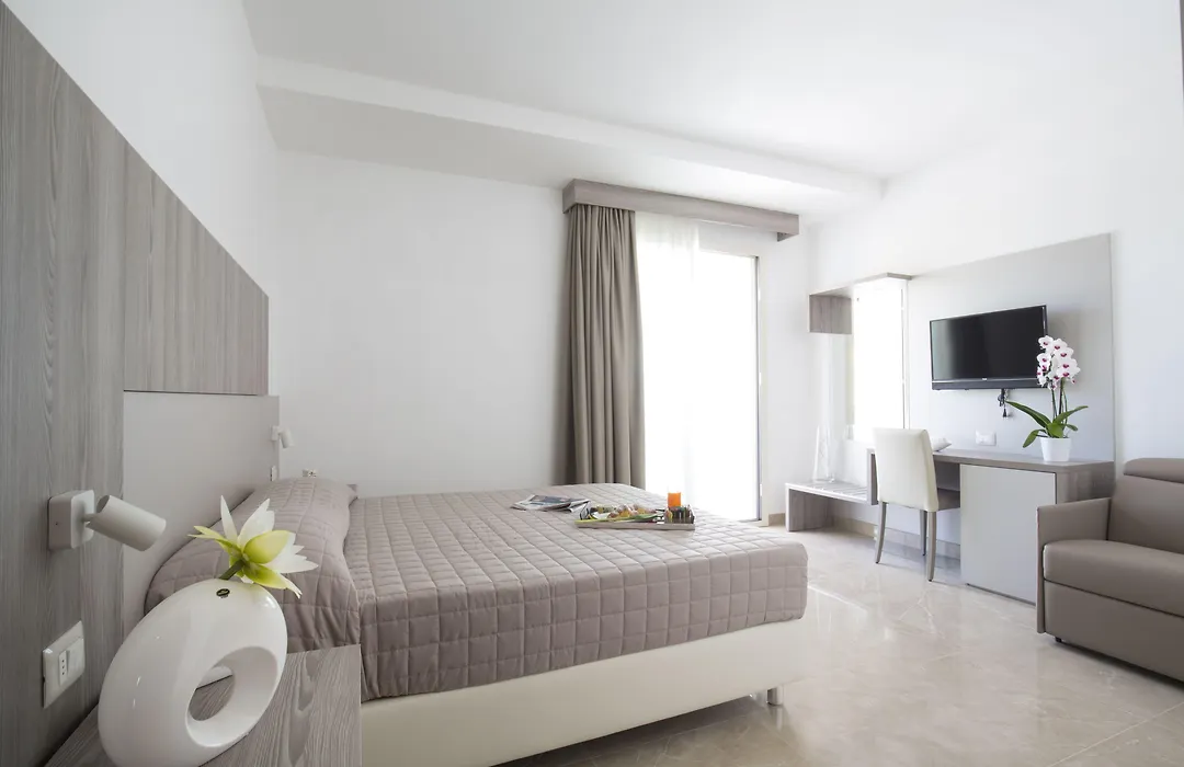 Forte 2 Hotel-1