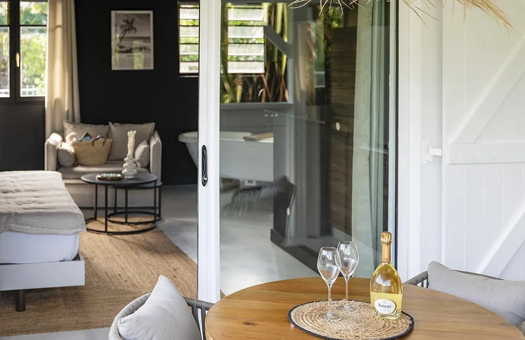 Pomme Cannelle - Luxury Suites & Spa-1