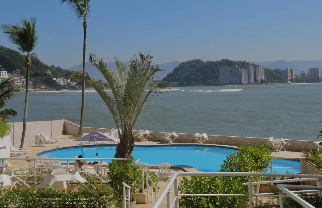 Ilha Porchat Hotel-1