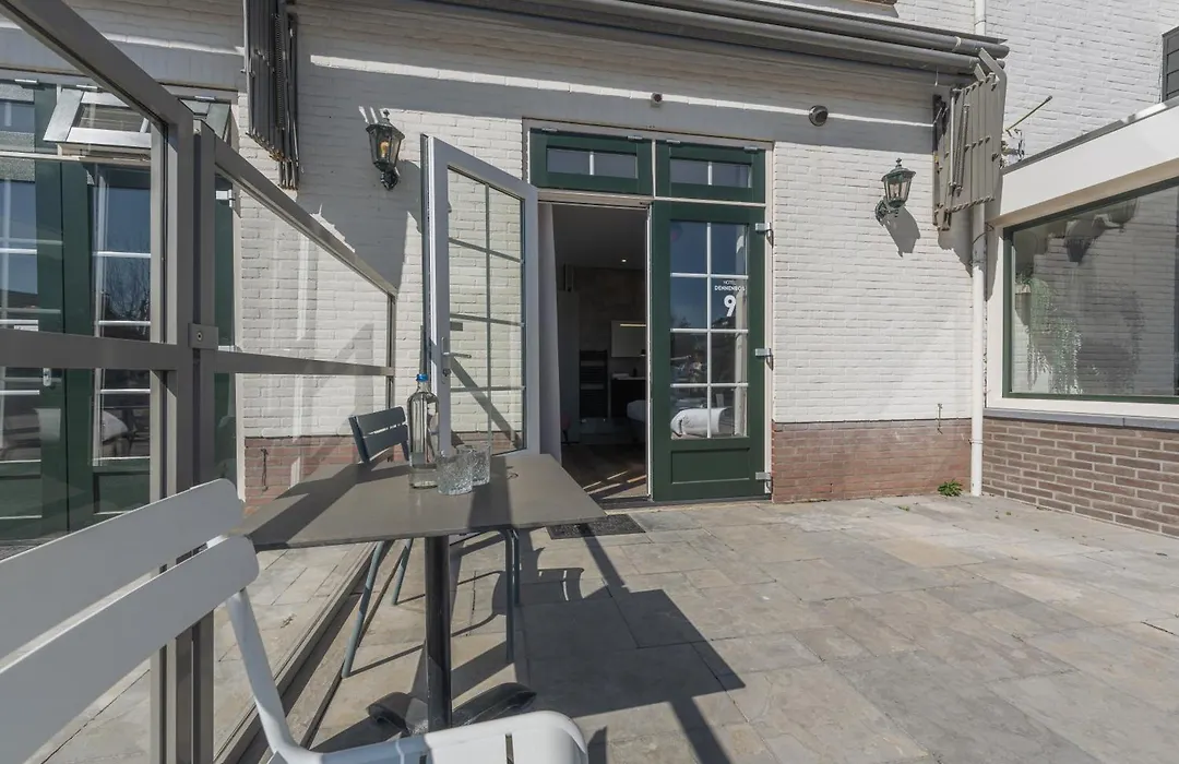 Strandhotel Dennenbos-1