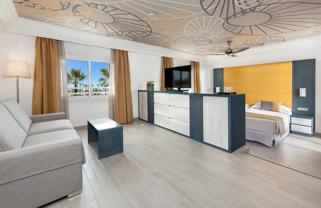 Hotel Riu Chiclana-1