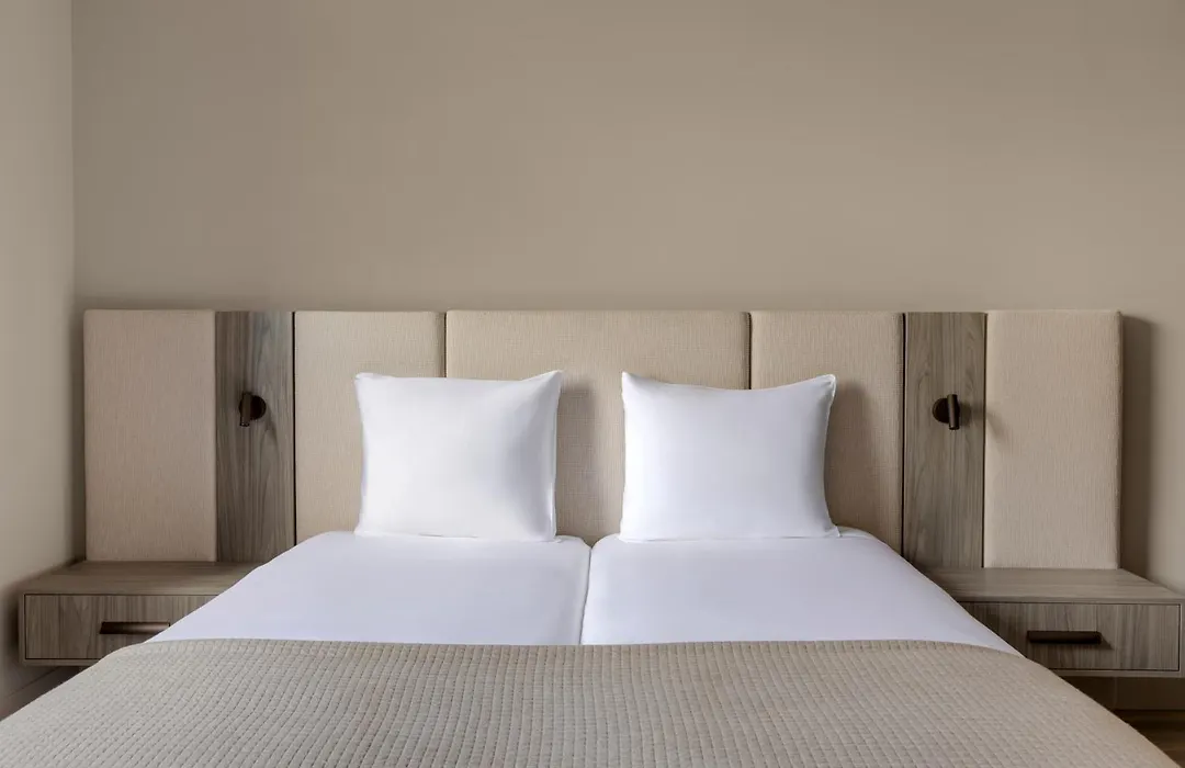De Bronsbergen Boutique Wellness & Hotel-1