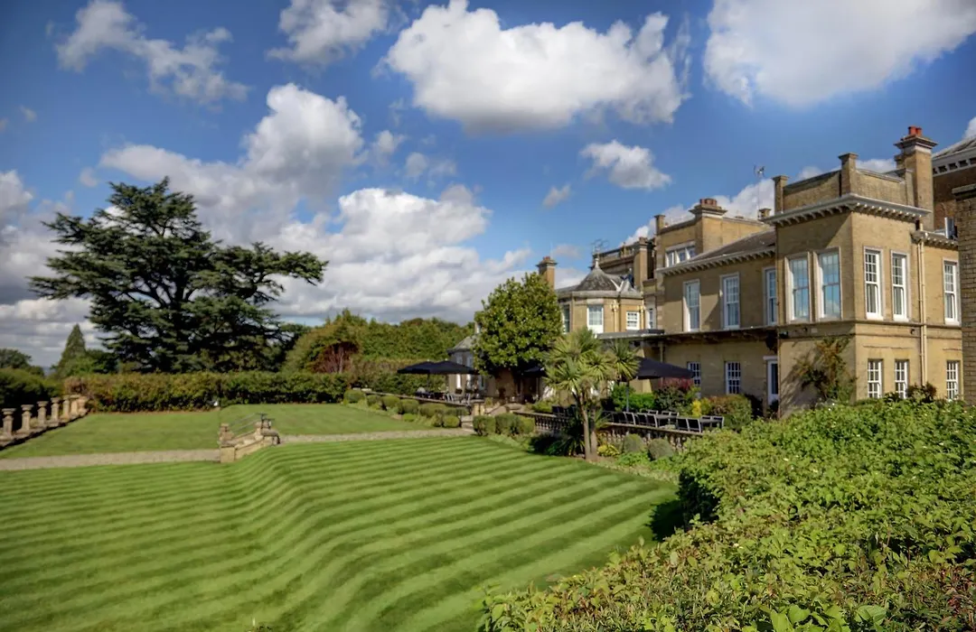 Best Western Chilworth Manor Hotel-1