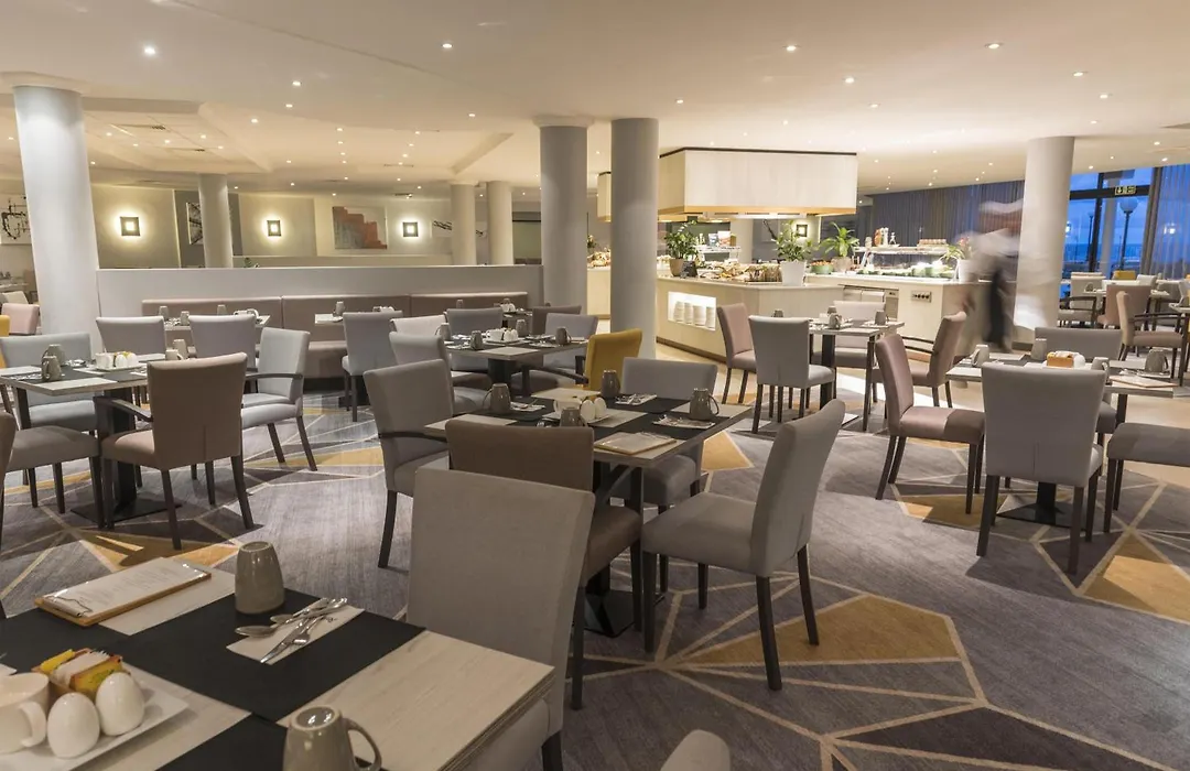 Radisson Blu Resort, Malta St. Julian'S-1
