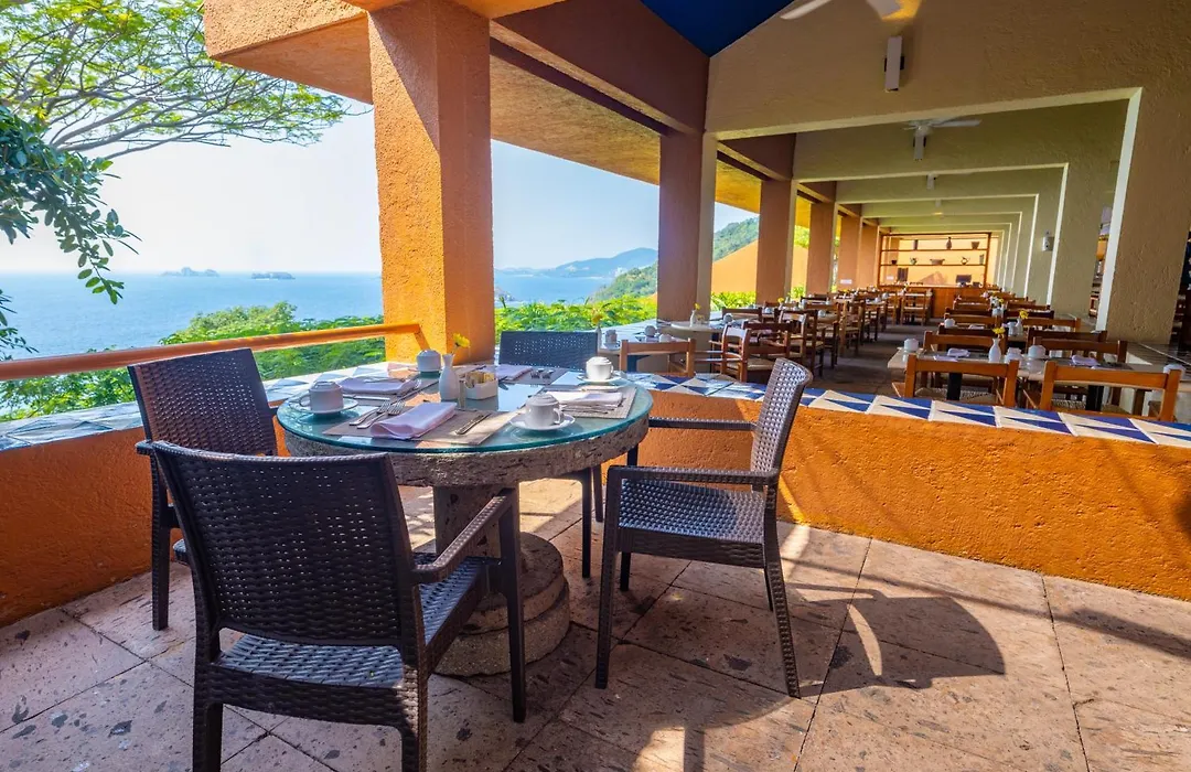 Las Brisas Ixtapa-1