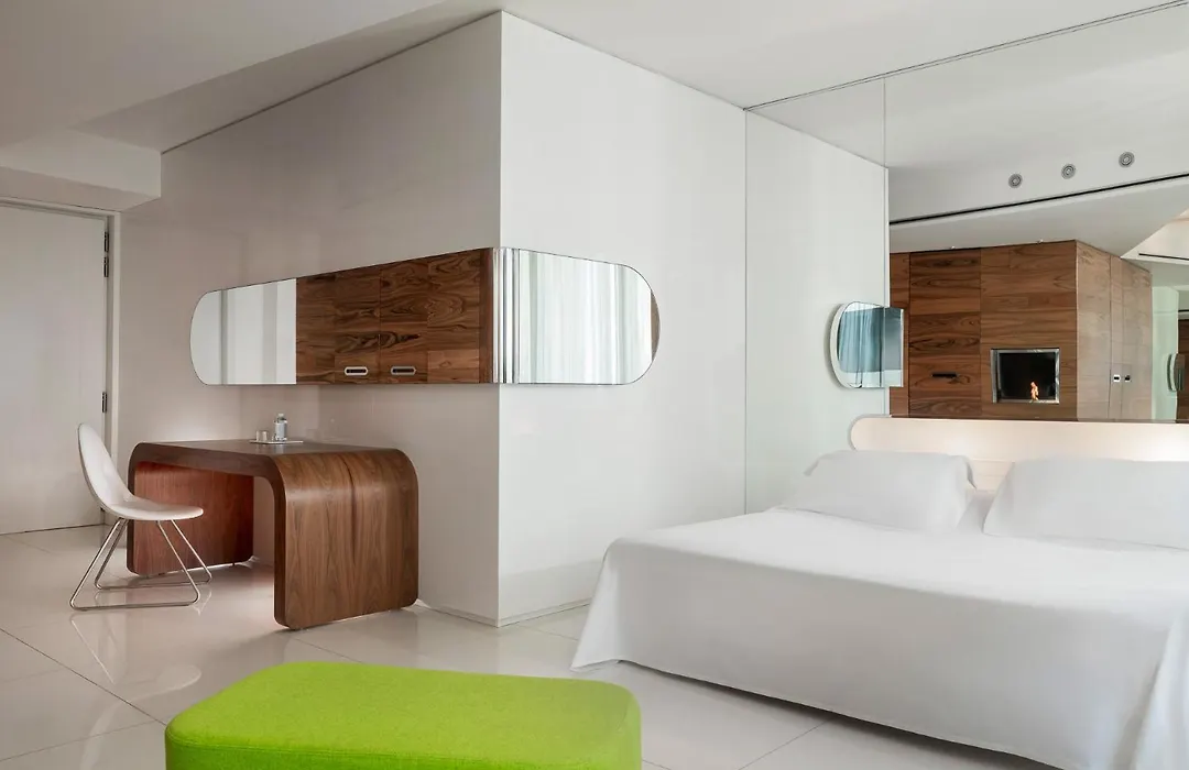 I-Suite Hotel-1