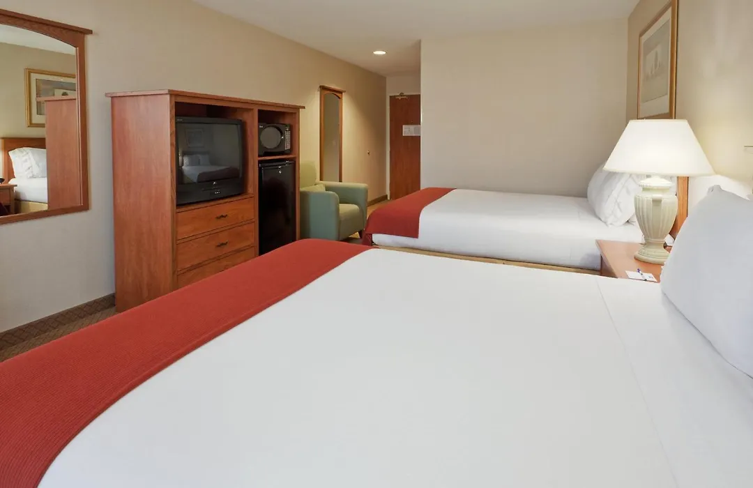 Holiday Inn Express Hotel & Suites Carson City By Ihg-1