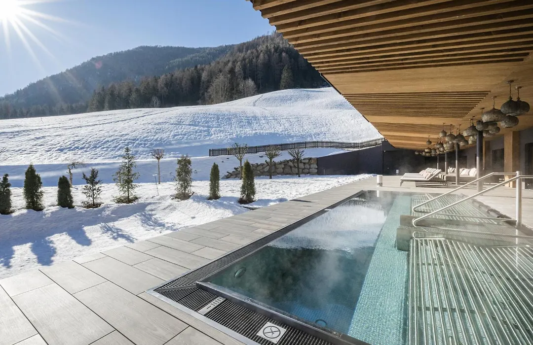 Alpine Luxury SPA Resort Schwarzenstein-1