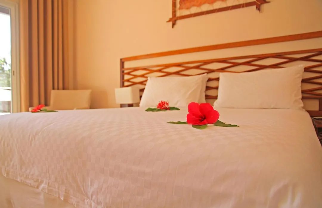 Royal Beach Hotel-1